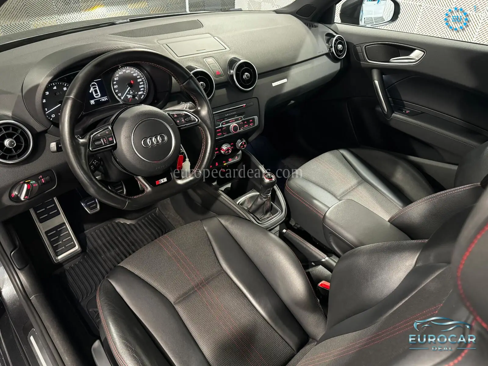 Audi S1