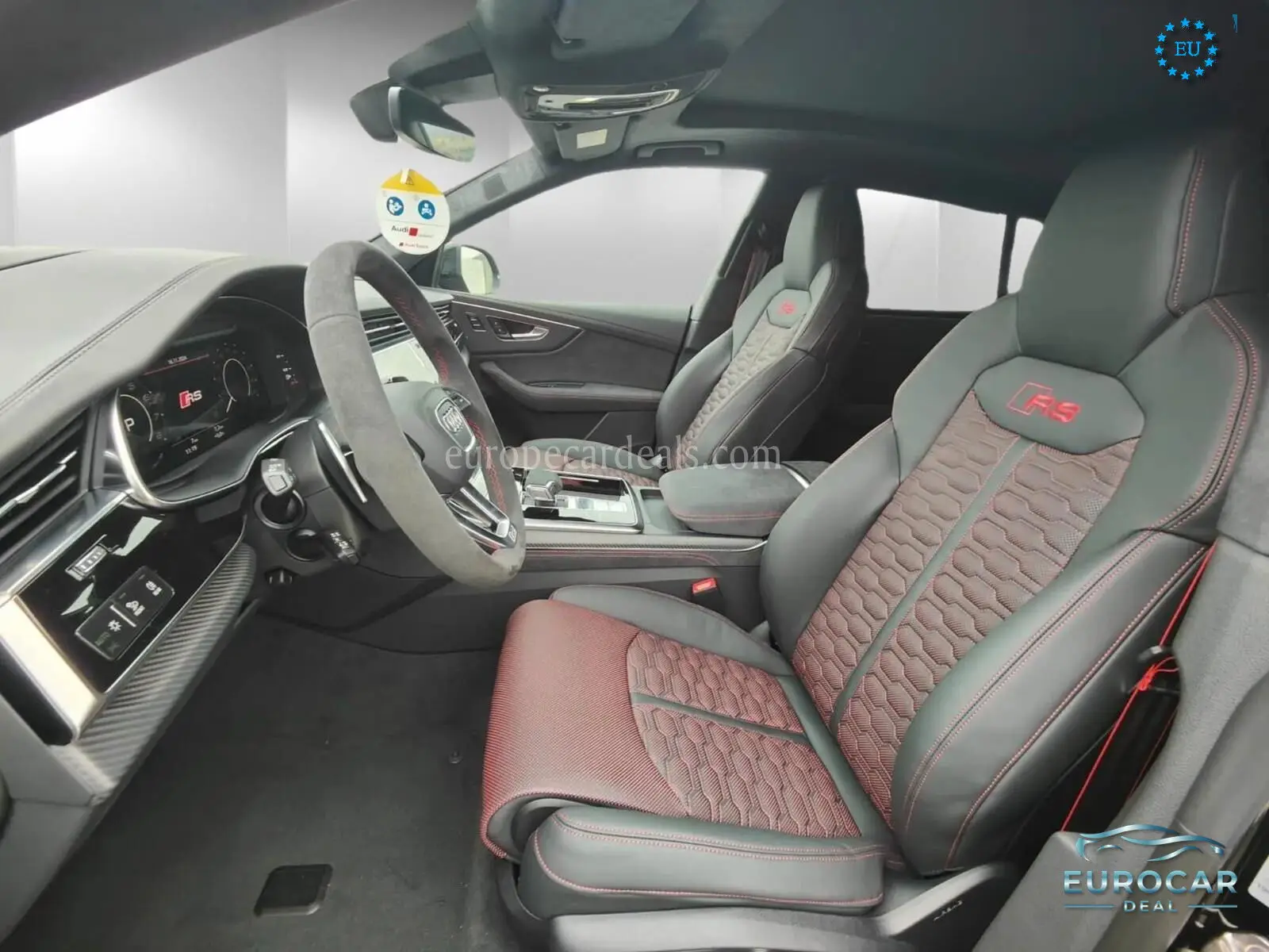 Audi RSQ8