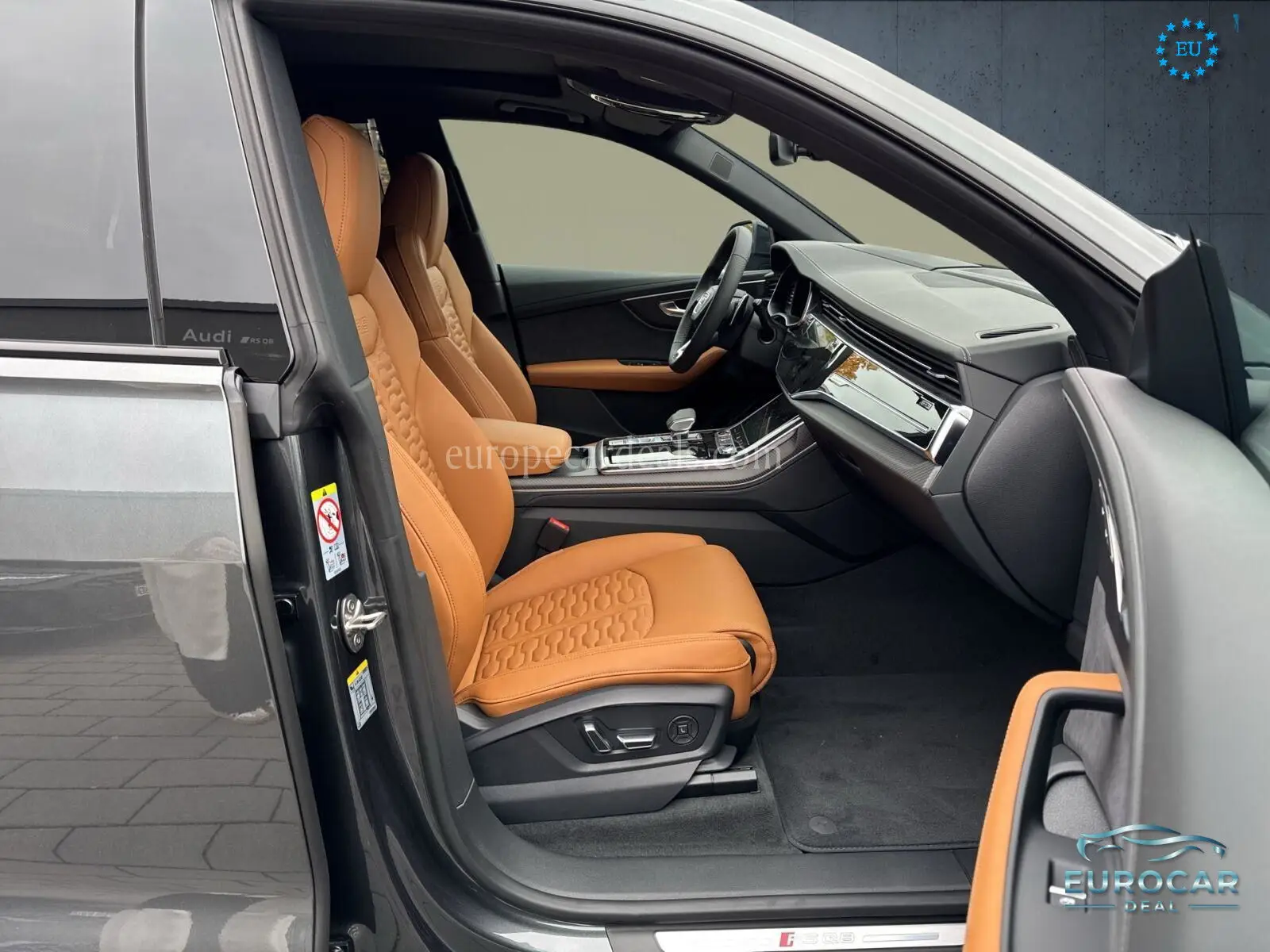 Audi RSQ8