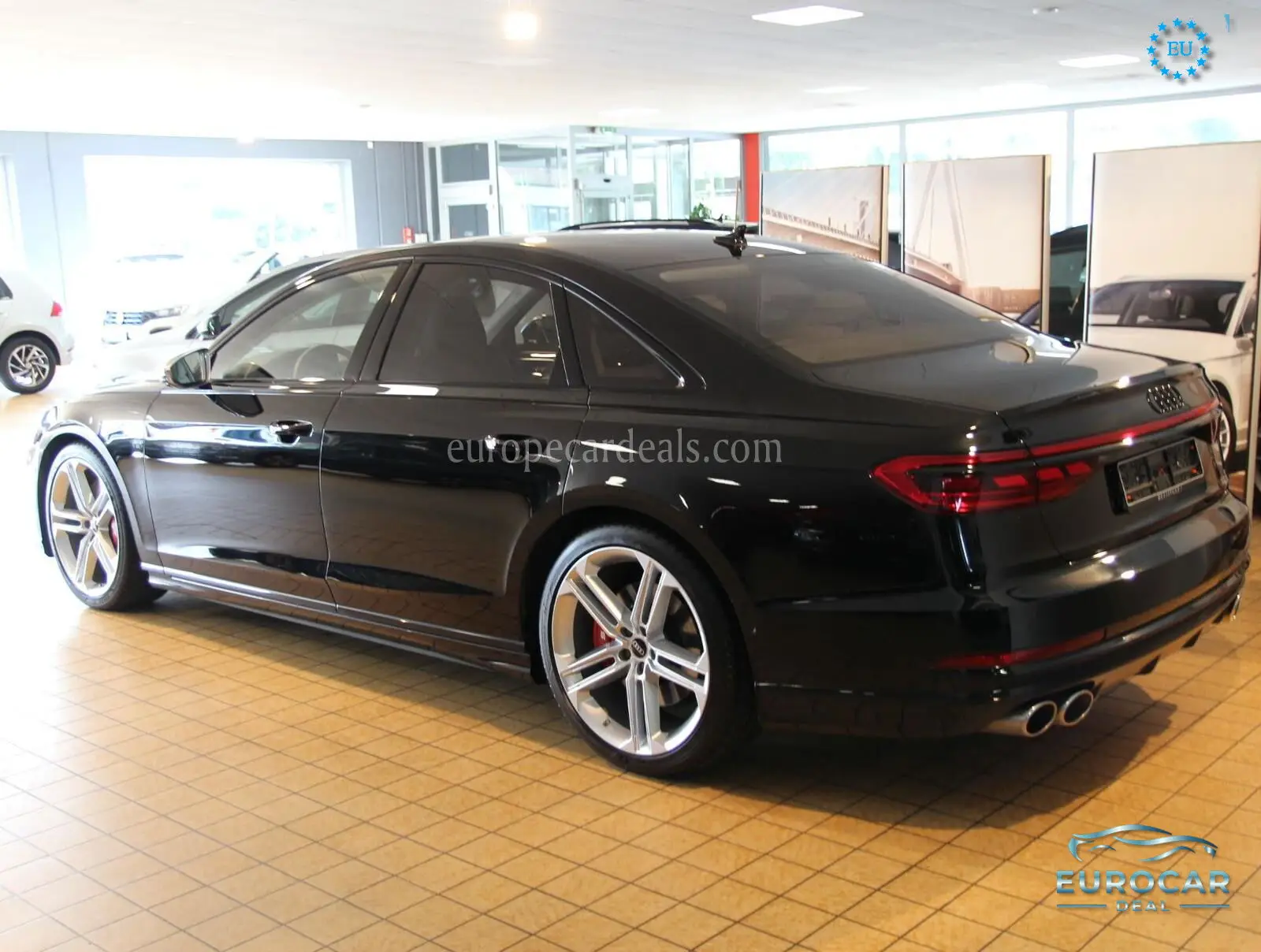 Audi S8