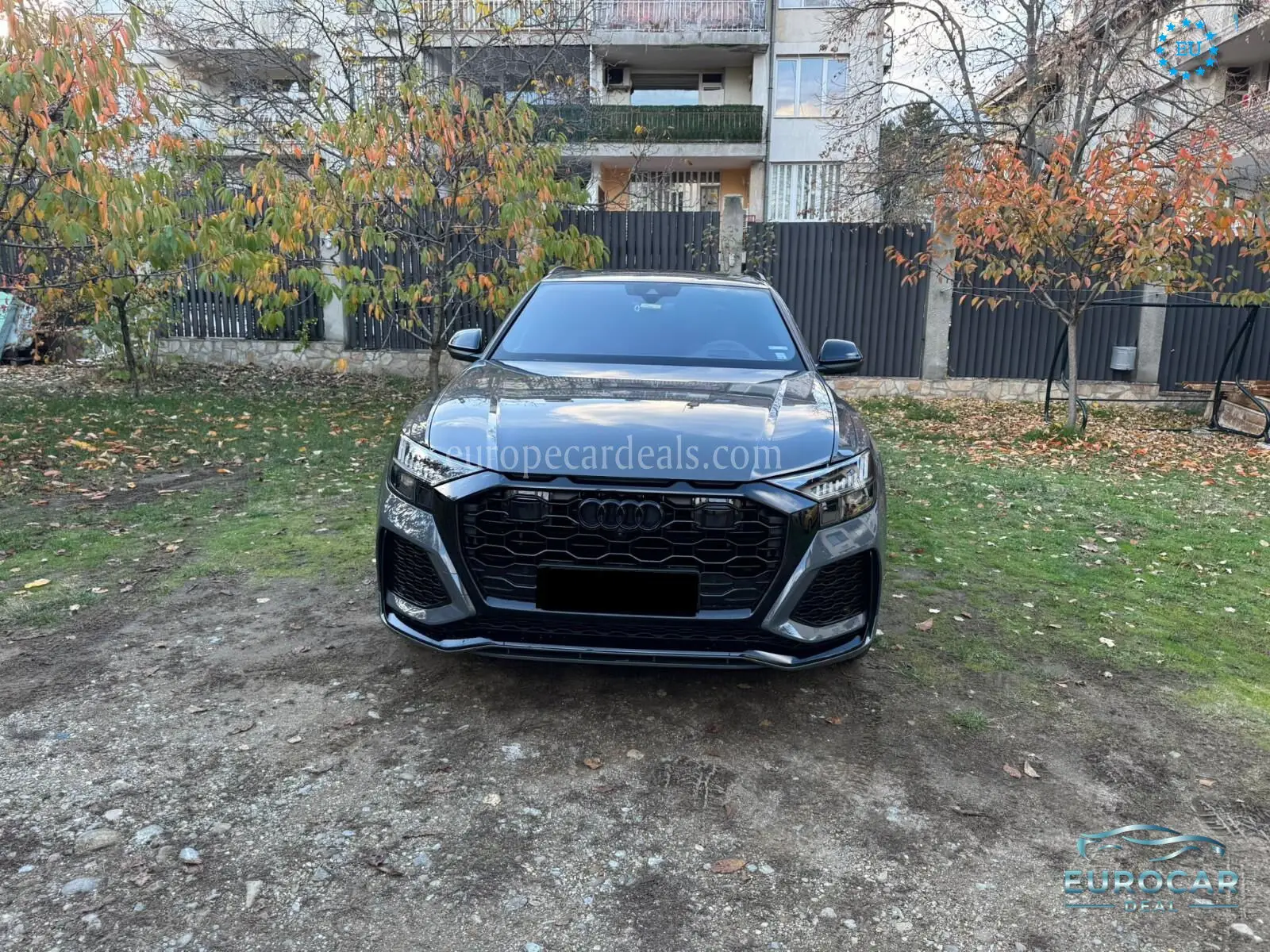 Audi RSQ8