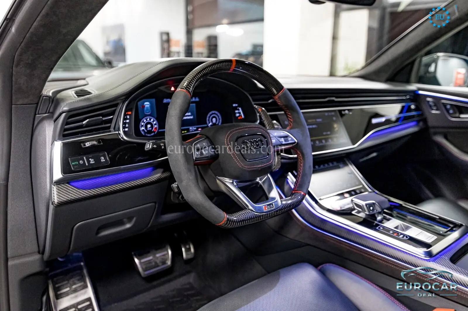 Audi RSQ8
