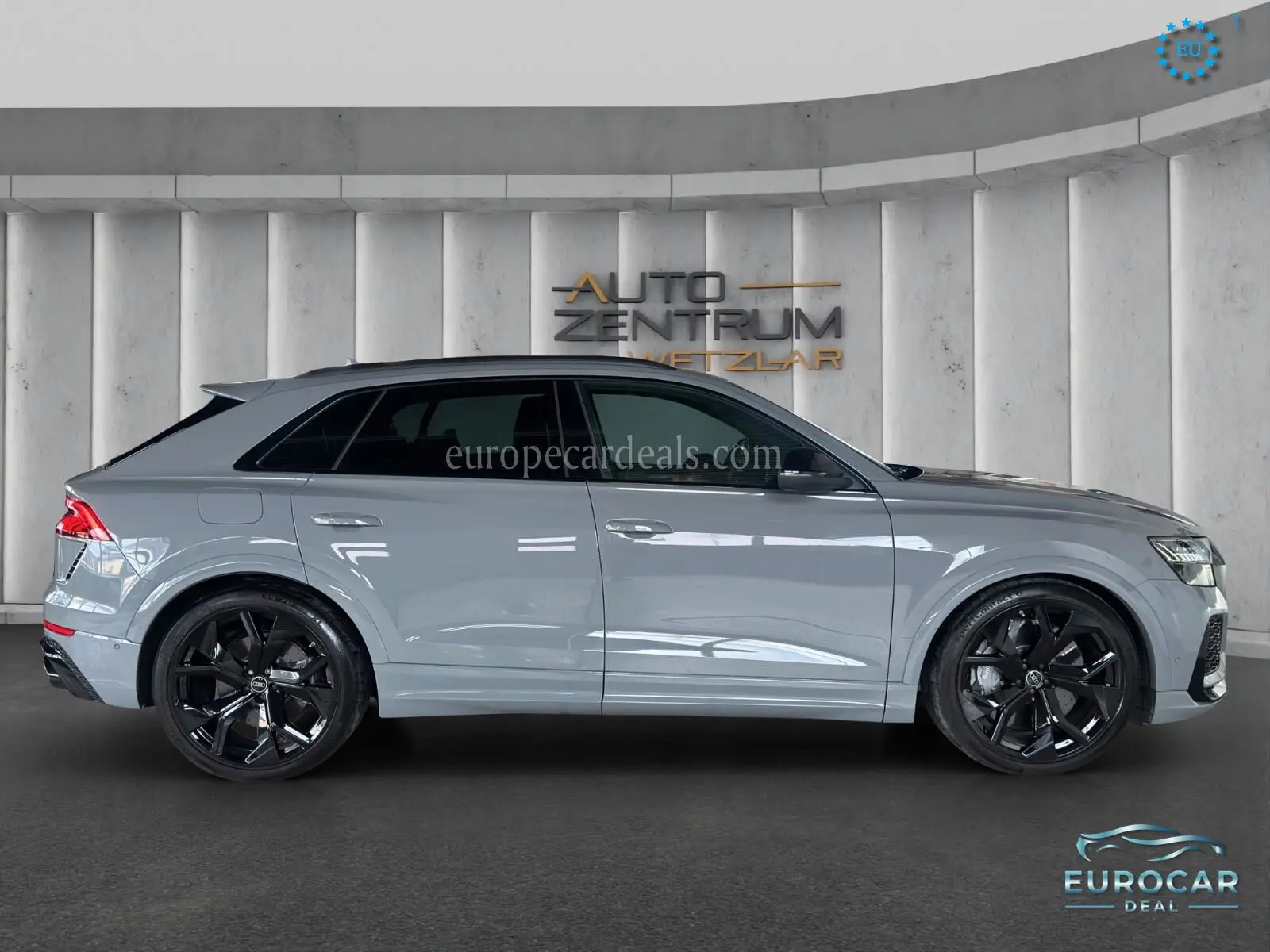 Audi RSQ8