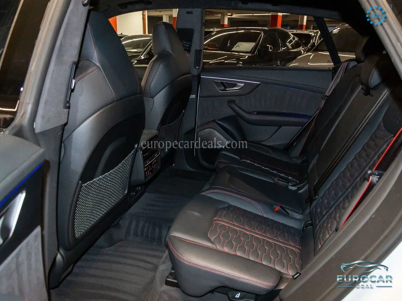 Audi RSQ8