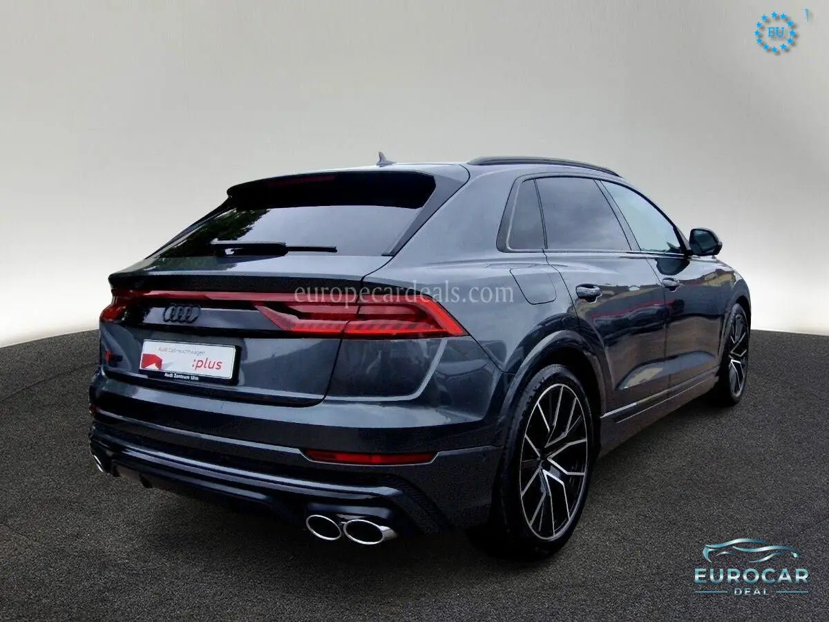 Audi SQ8