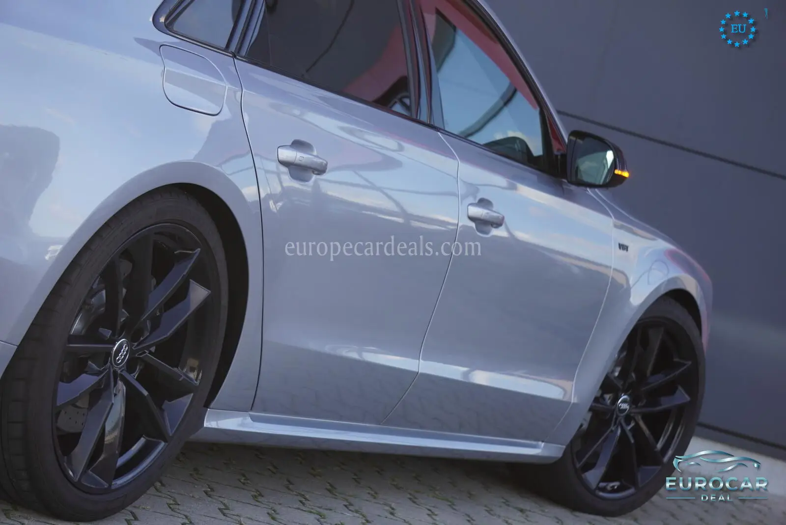 Audi S8