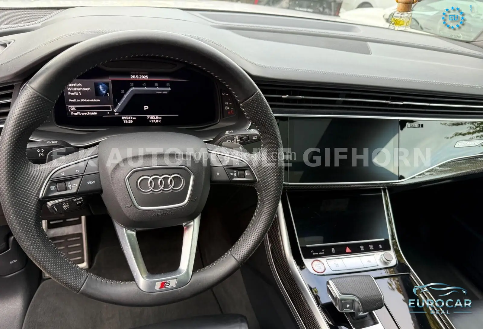Audi SQ8