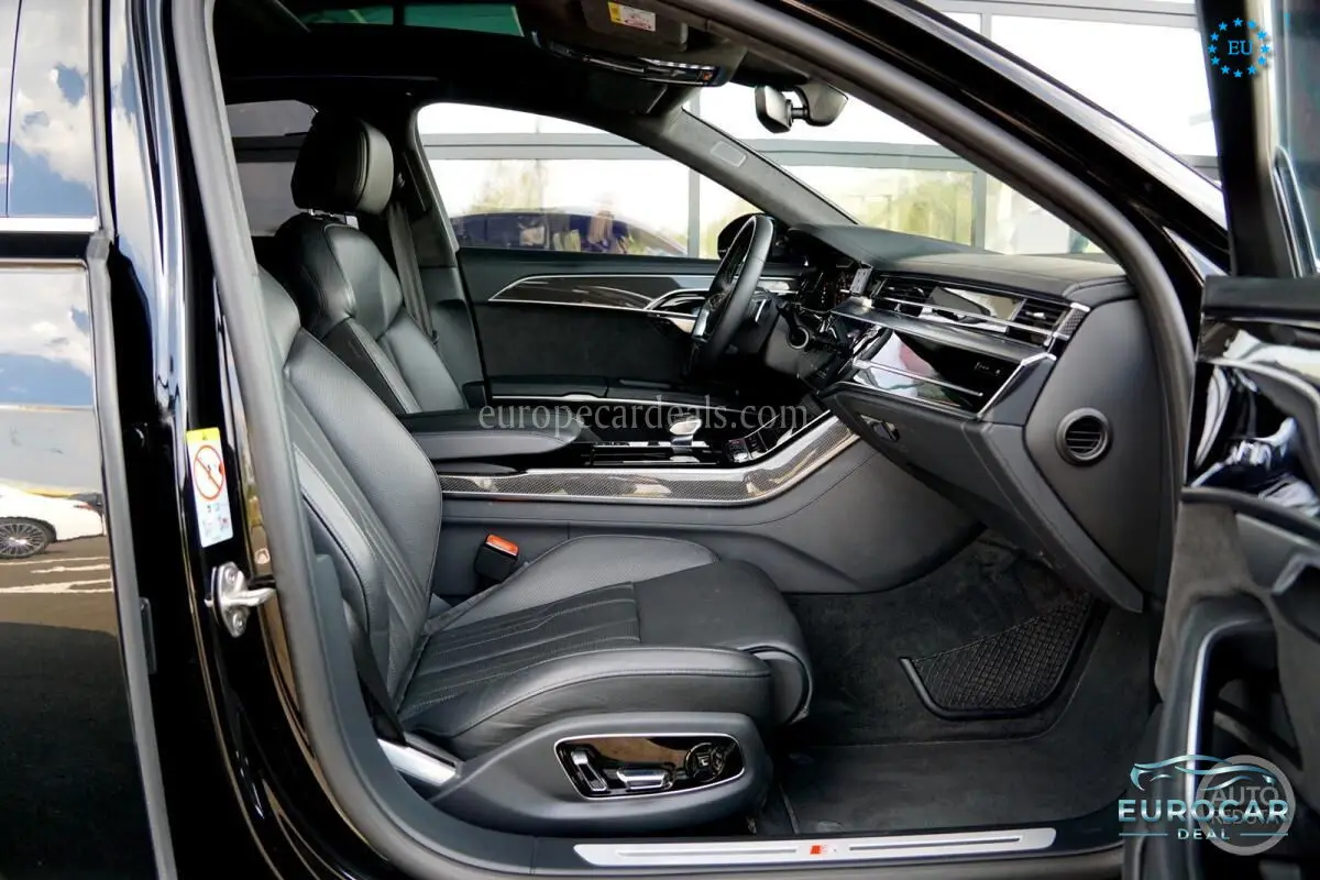 Audi S8