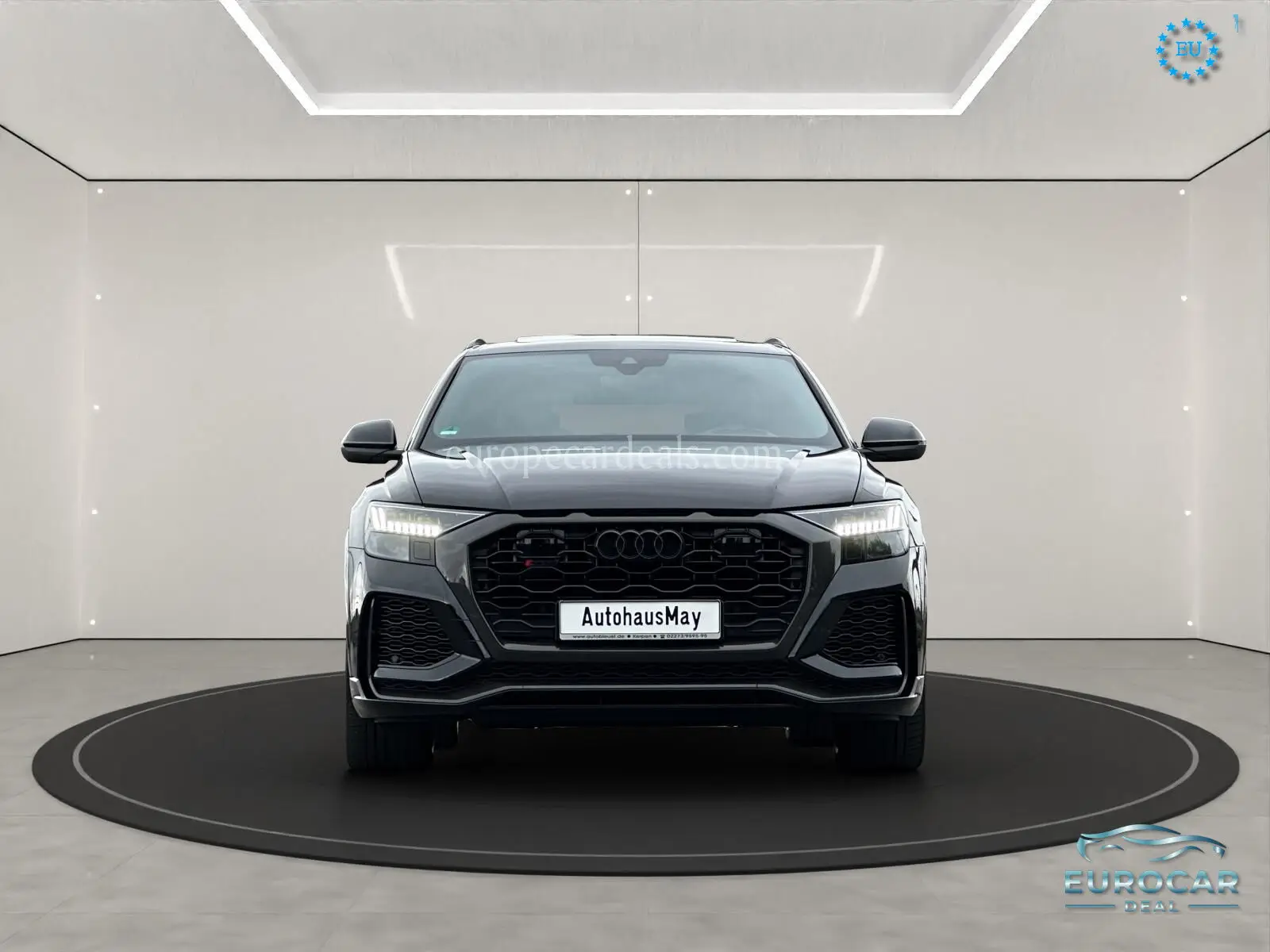 Audi RSQ8
