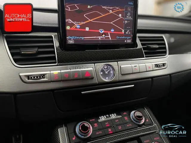 Audi S8