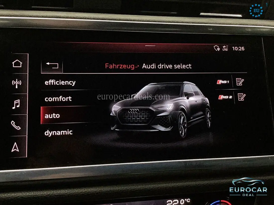 Audi RSQ3