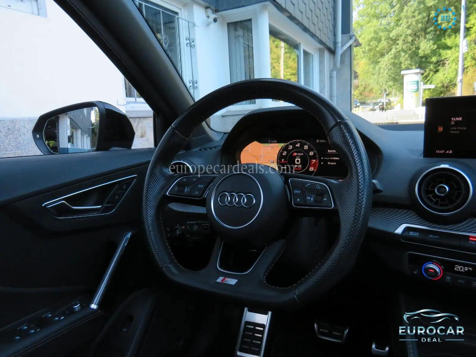 Audi SQ2