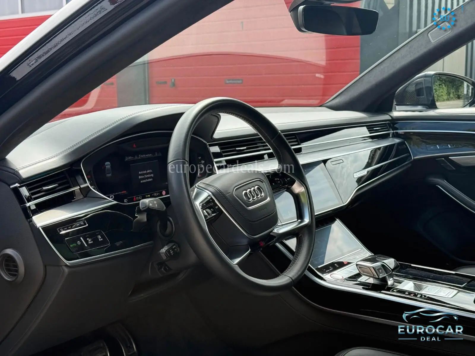Audi S8