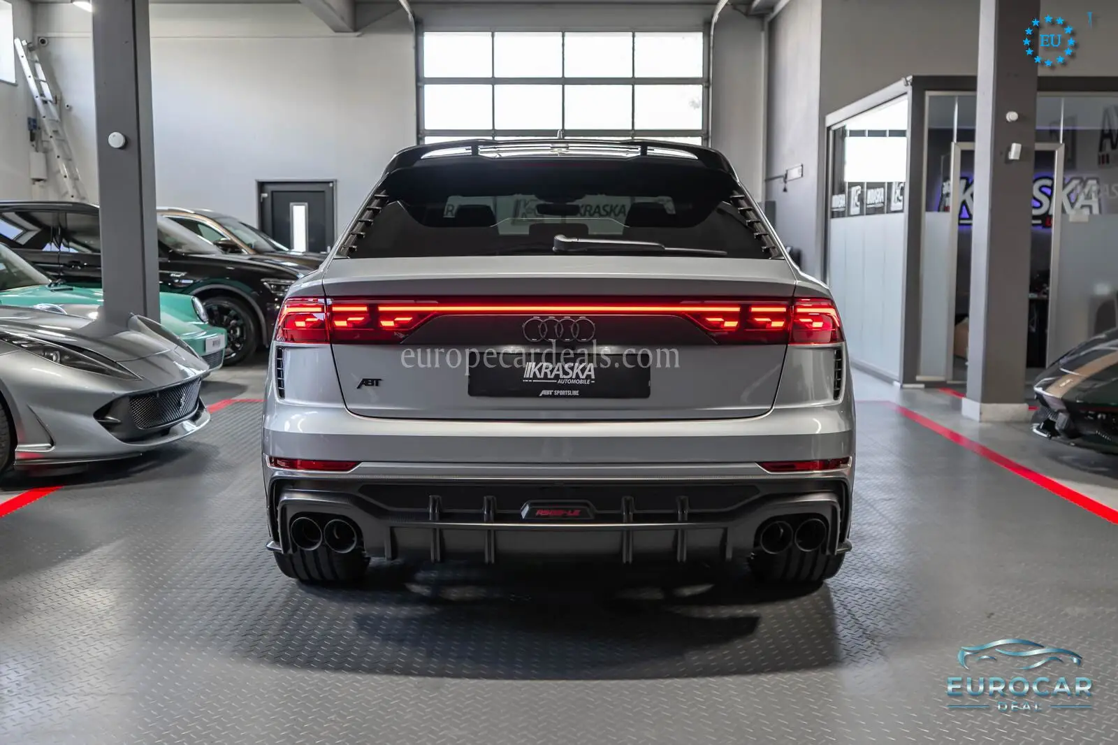Audi RSQ8