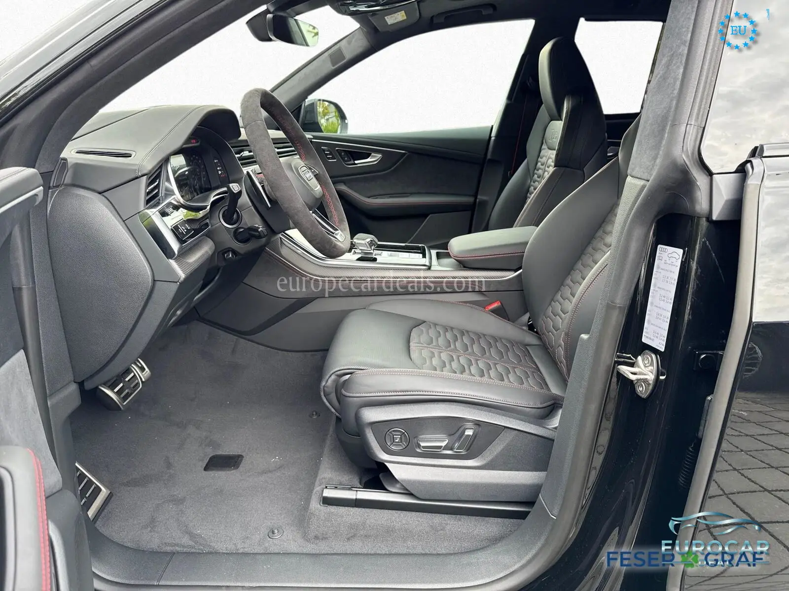 Audi RSQ8