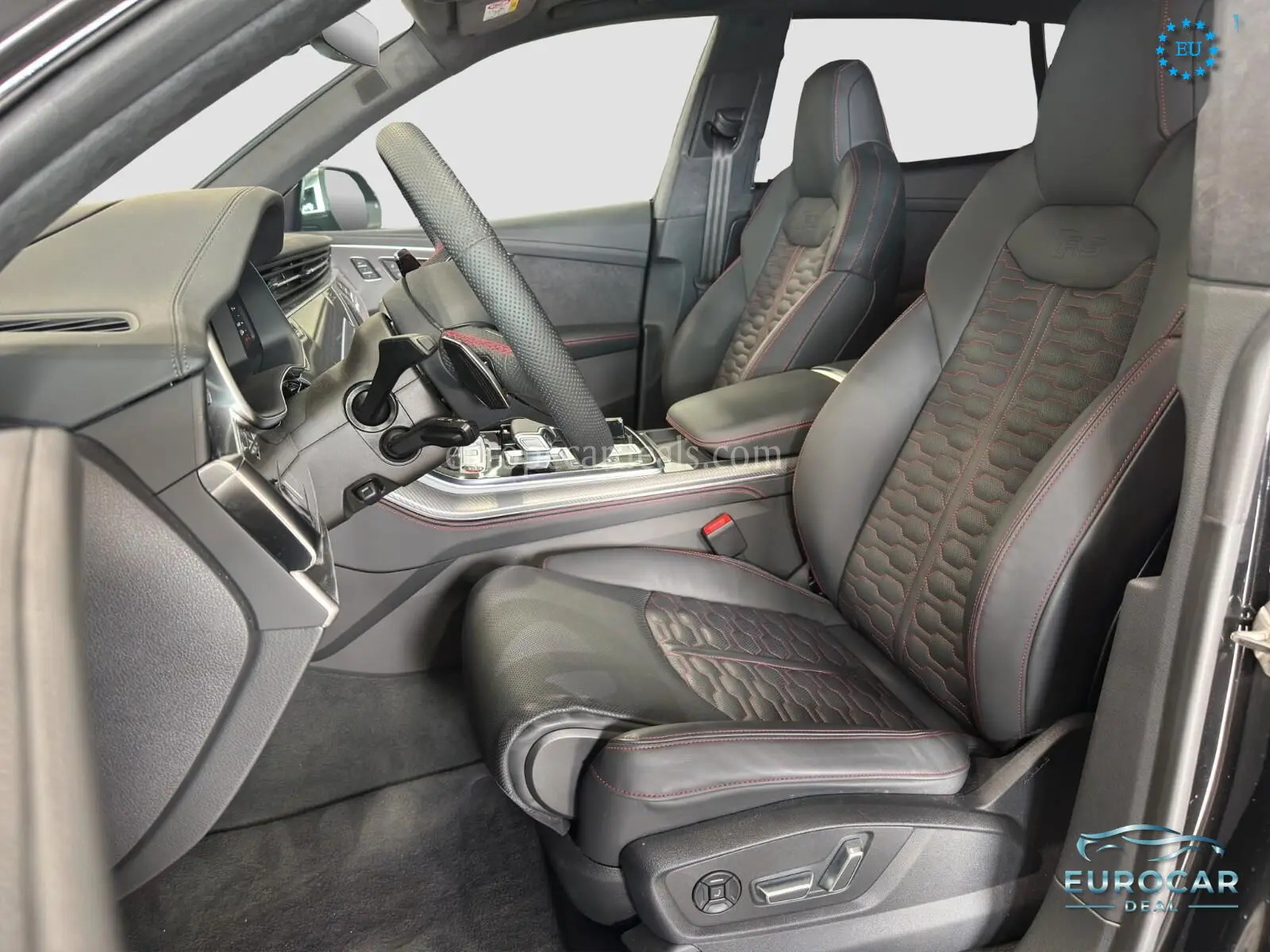 Audi RSQ8