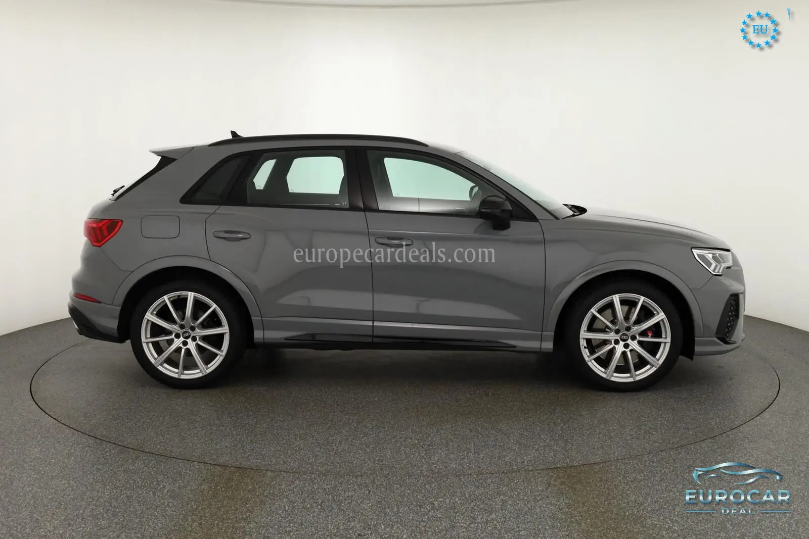 Audi RSQ3