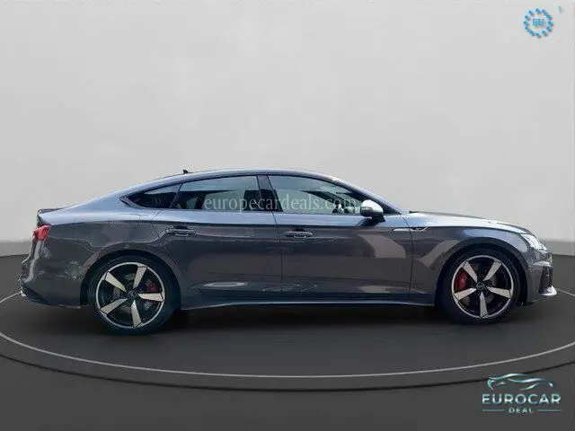 Audi S5
