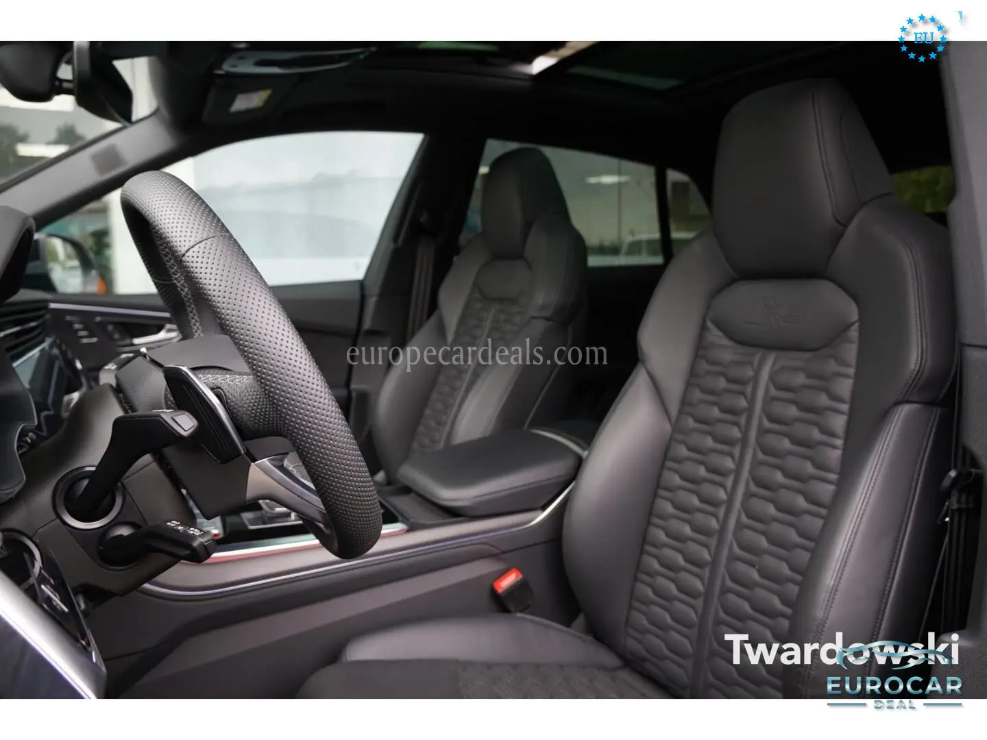 Audi RSQ8