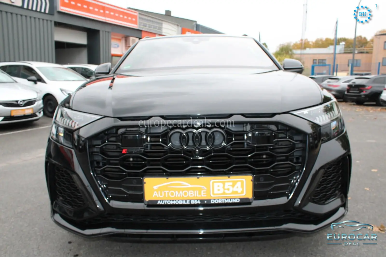 Audi RSQ8