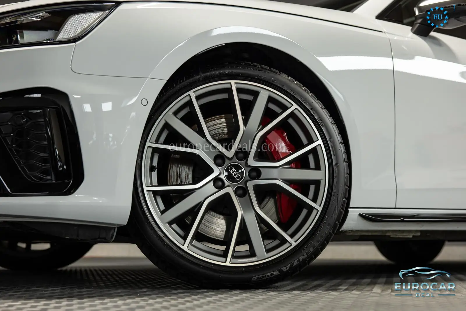 Audi S4