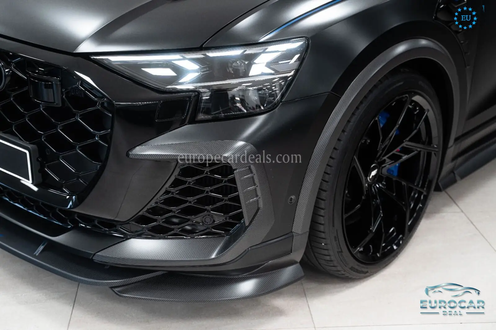 Audi RSQ8