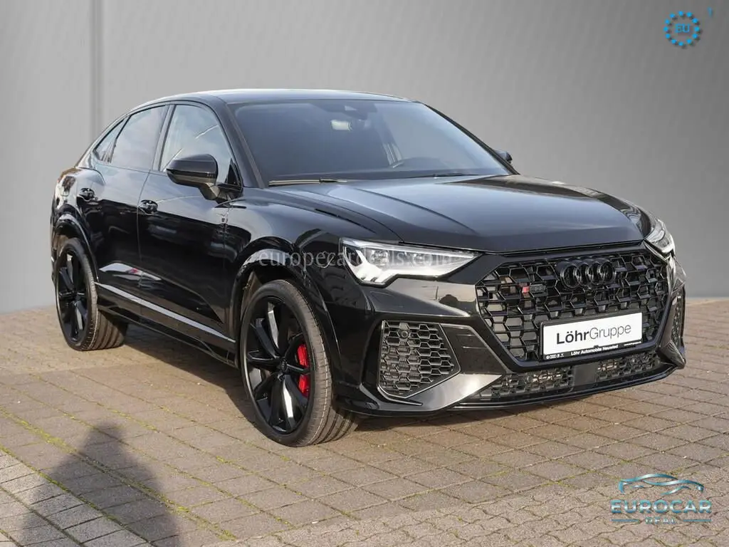 Audi RSQ3
