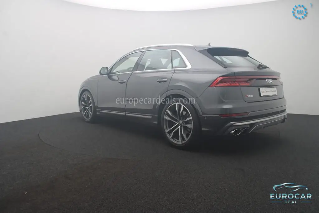 Audi SQ8