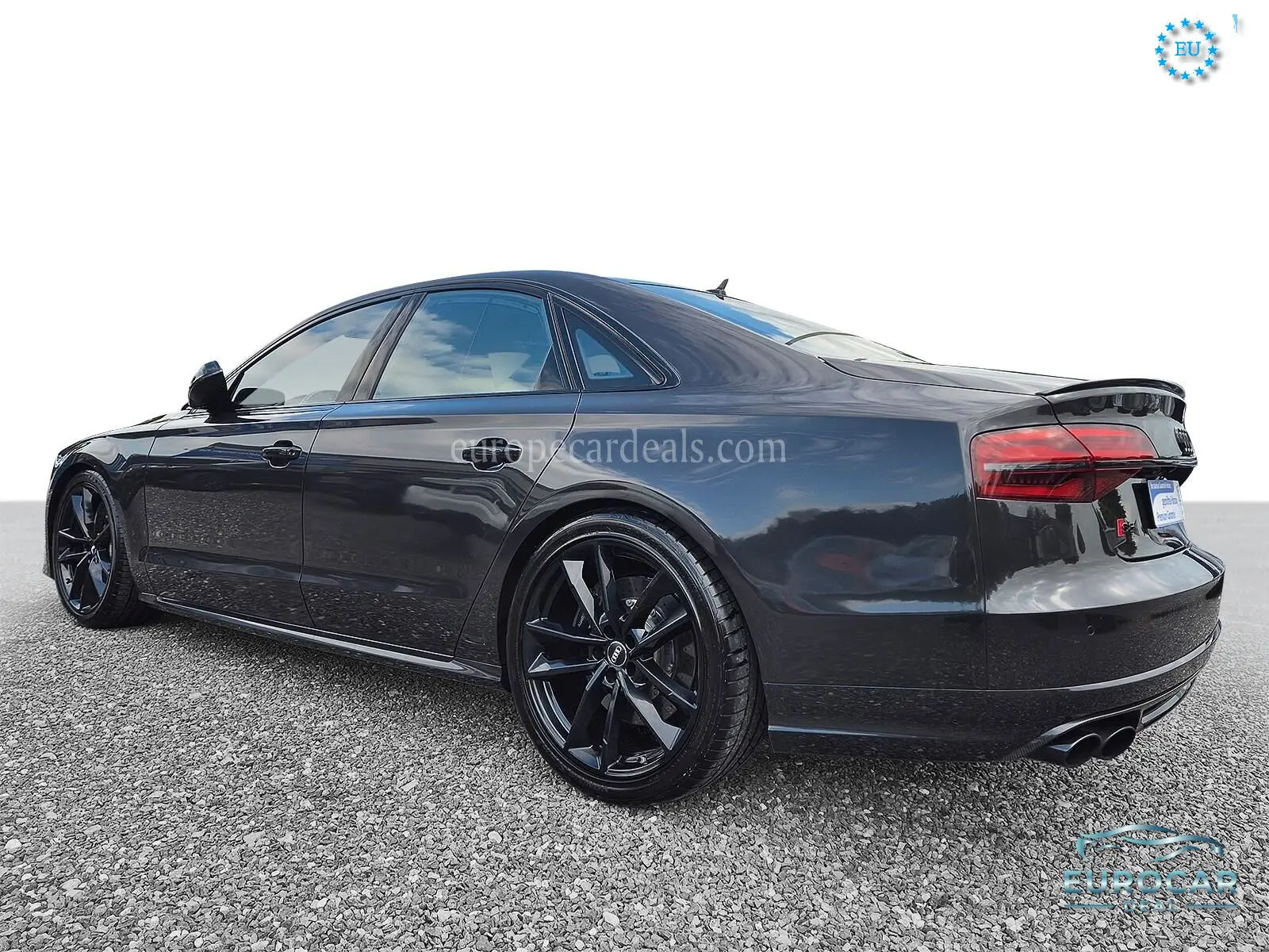 Audi S8