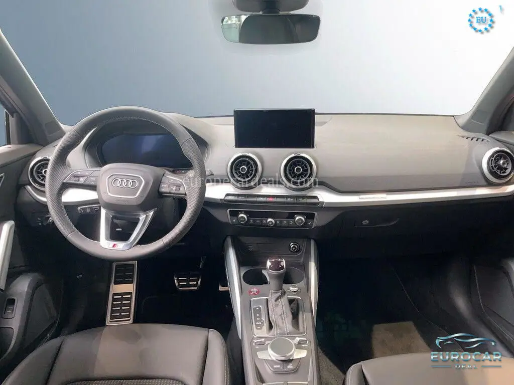 Audi SQ2