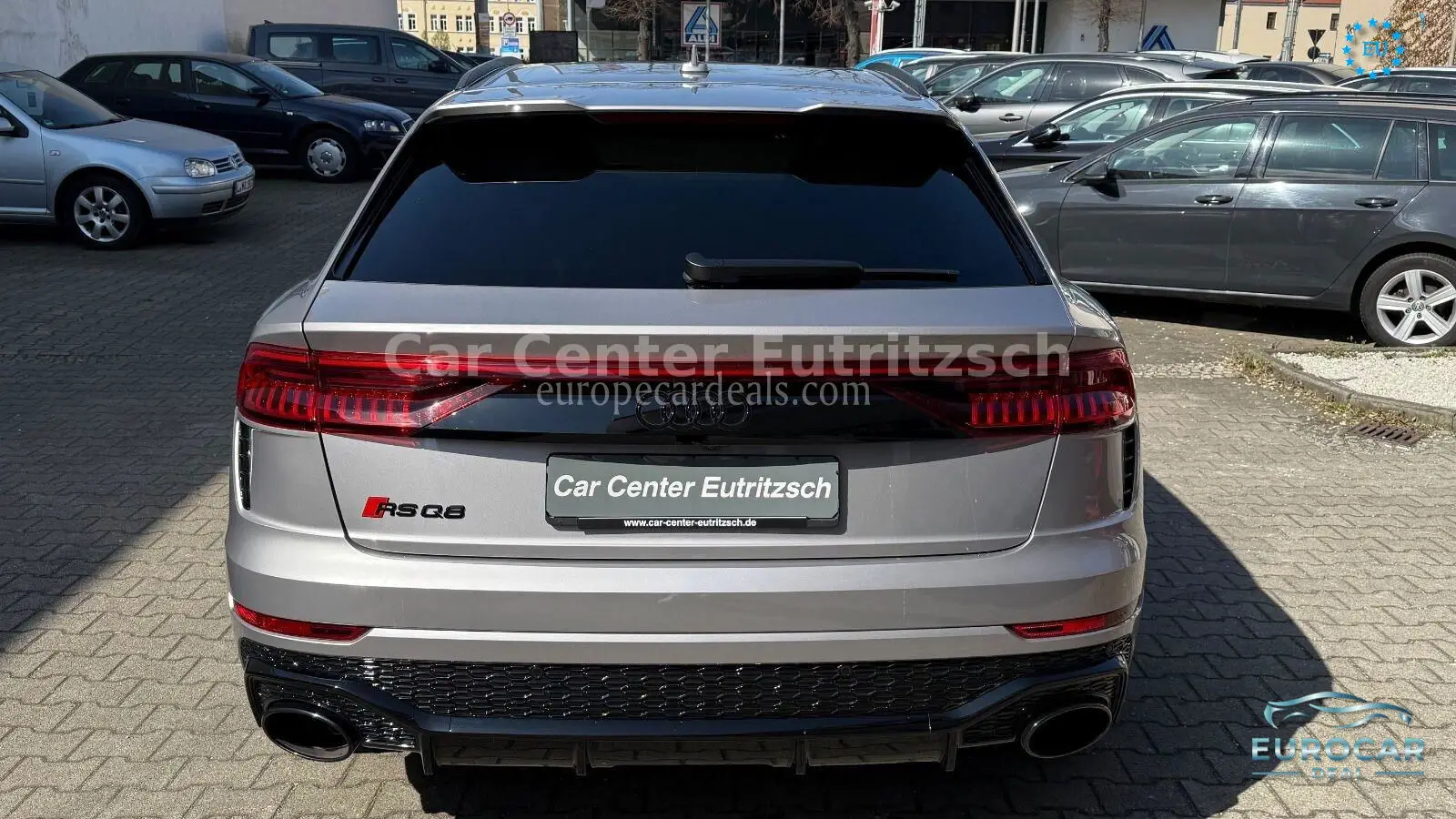 Audi RSQ8