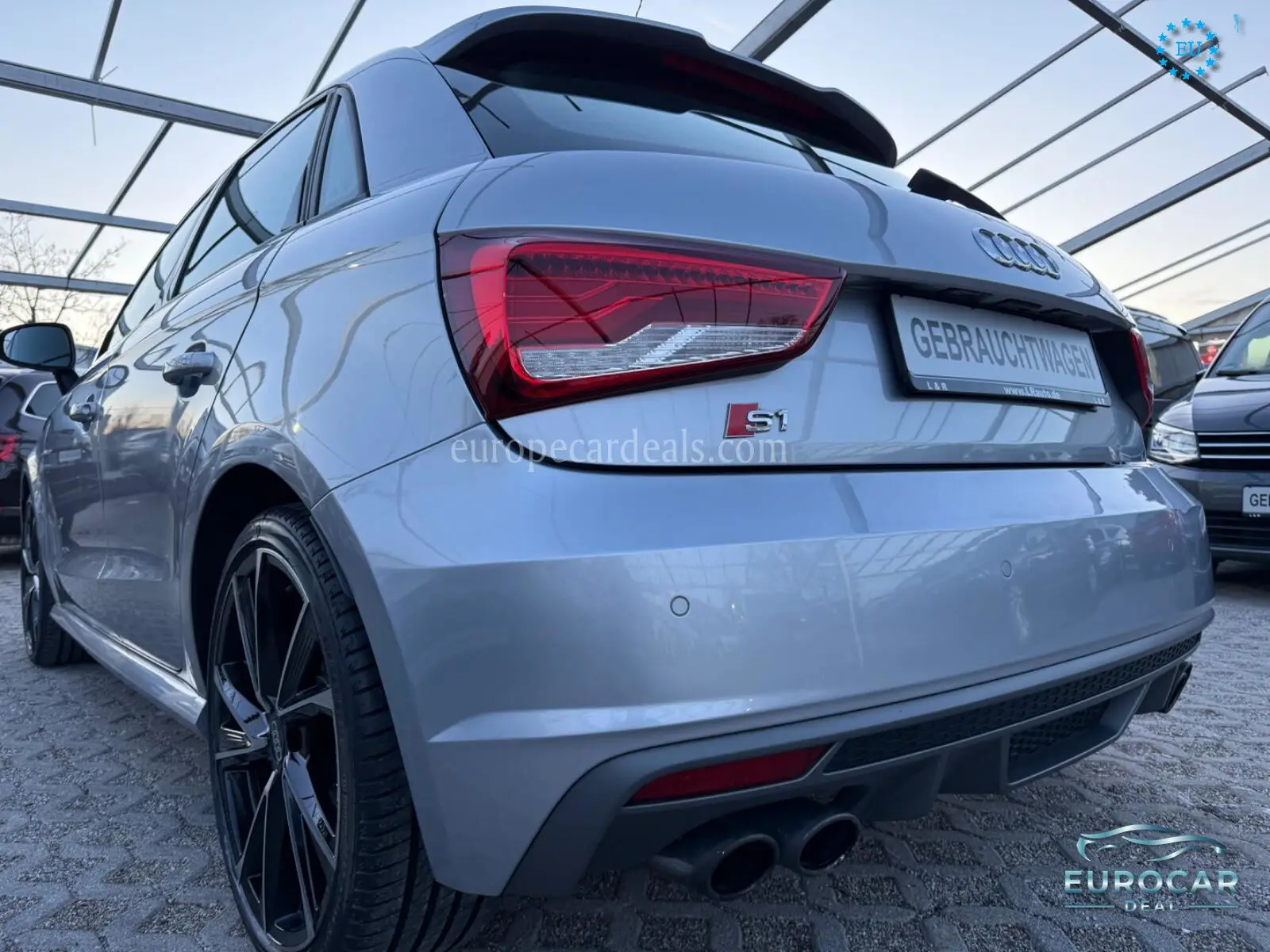 Audi S1