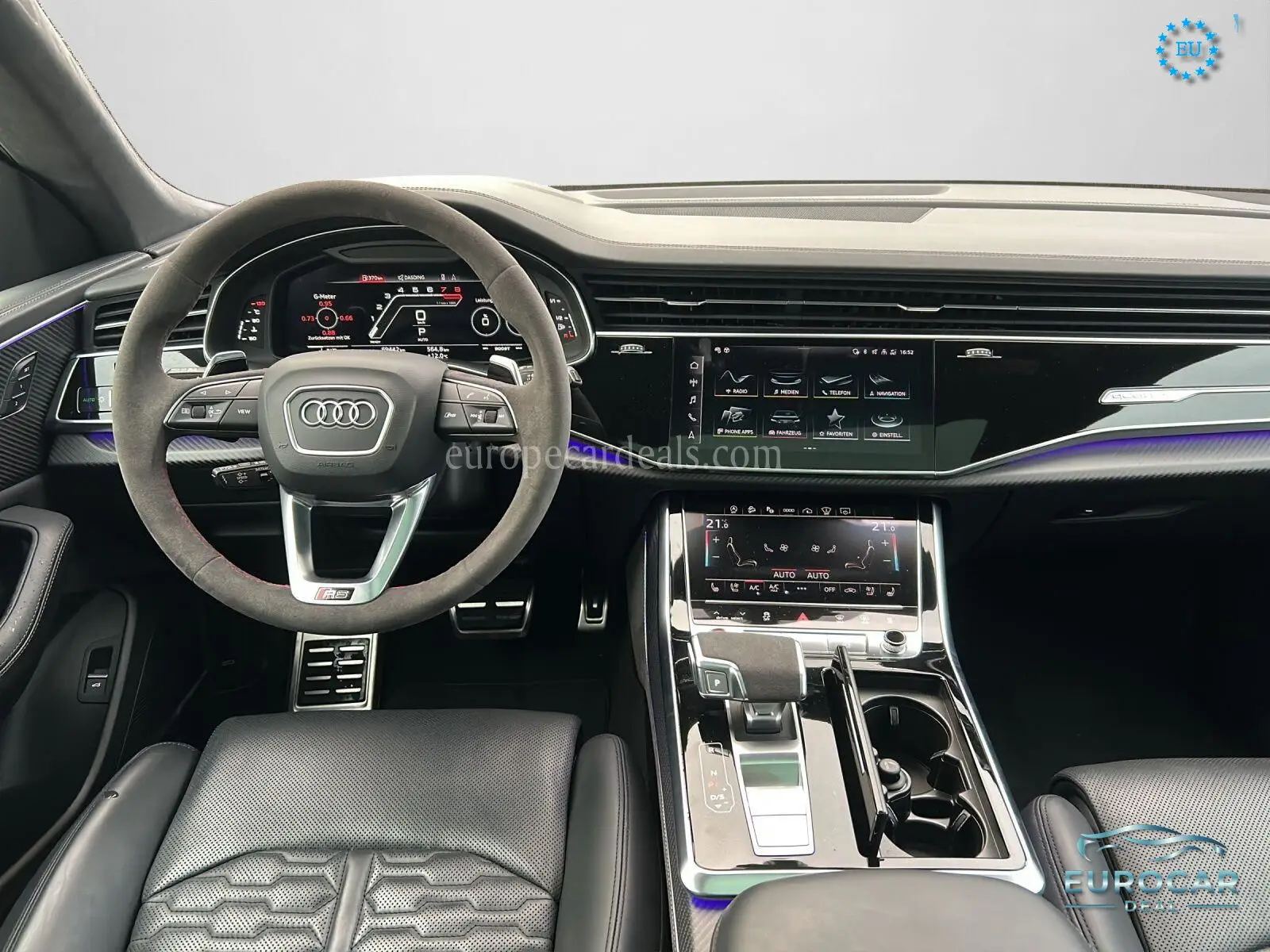 Audi RSQ8