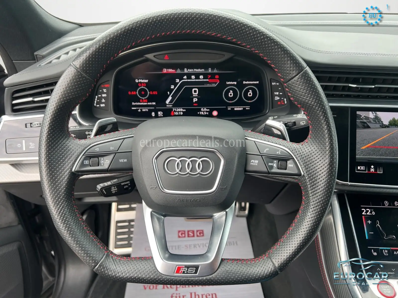 Audi RSQ8