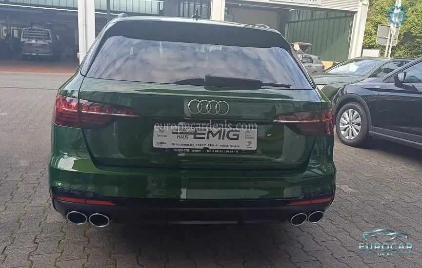 Audi S4