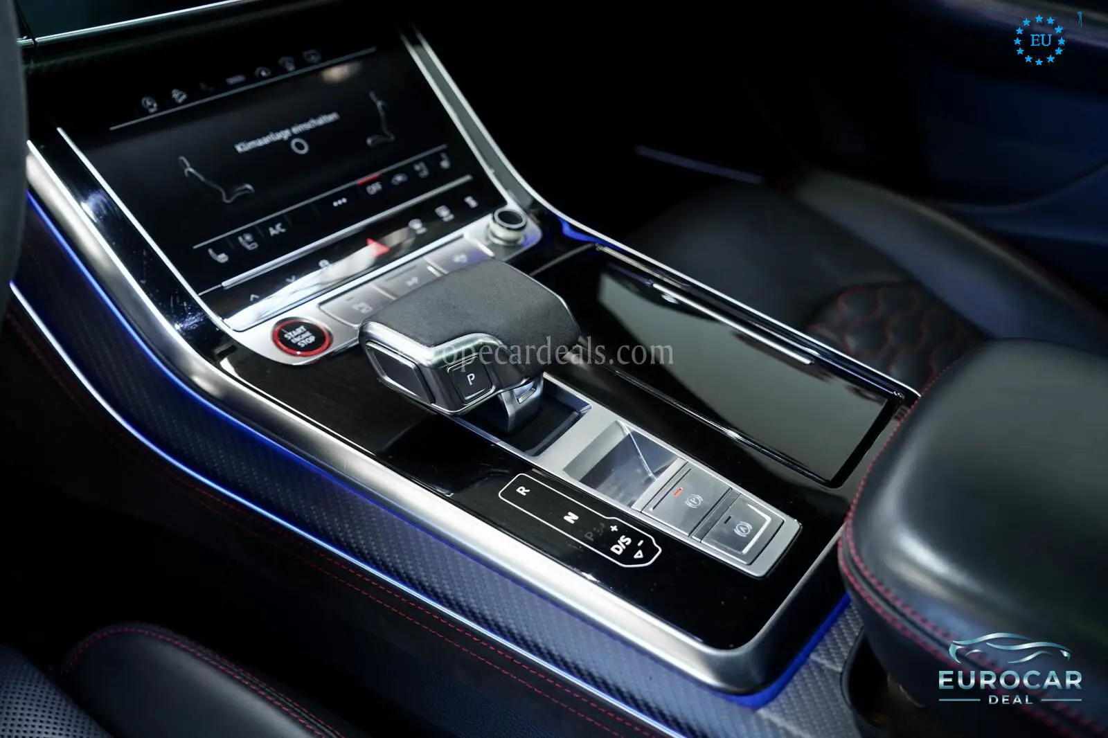 Audi RSQ8