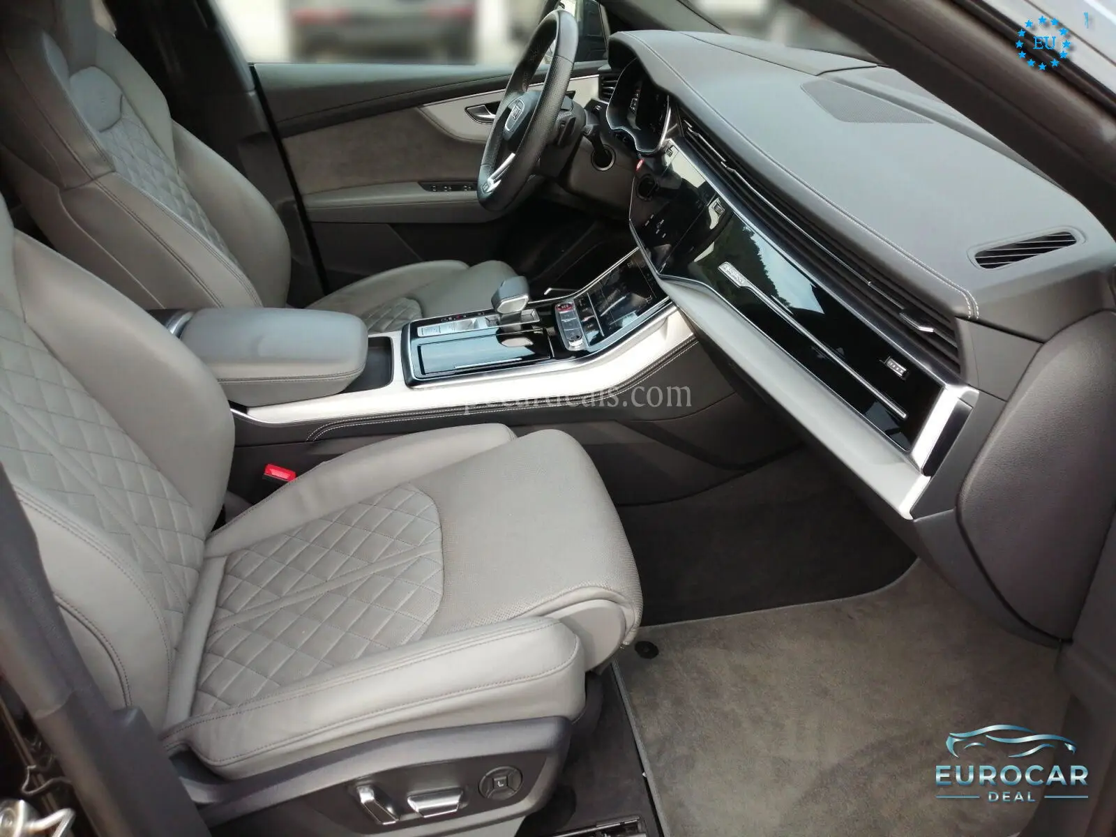 Audi SQ8