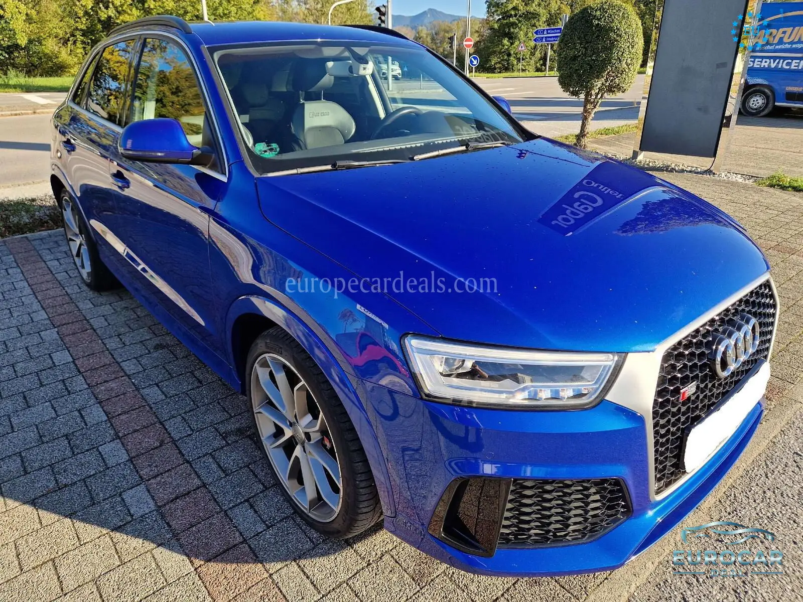 Audi RSQ3