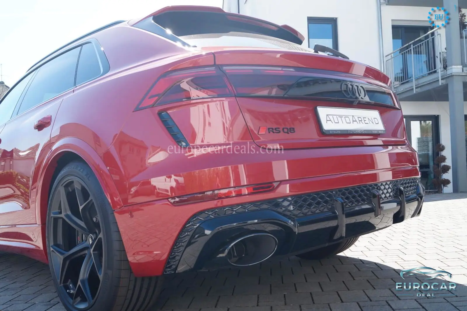 Audi RSQ8
