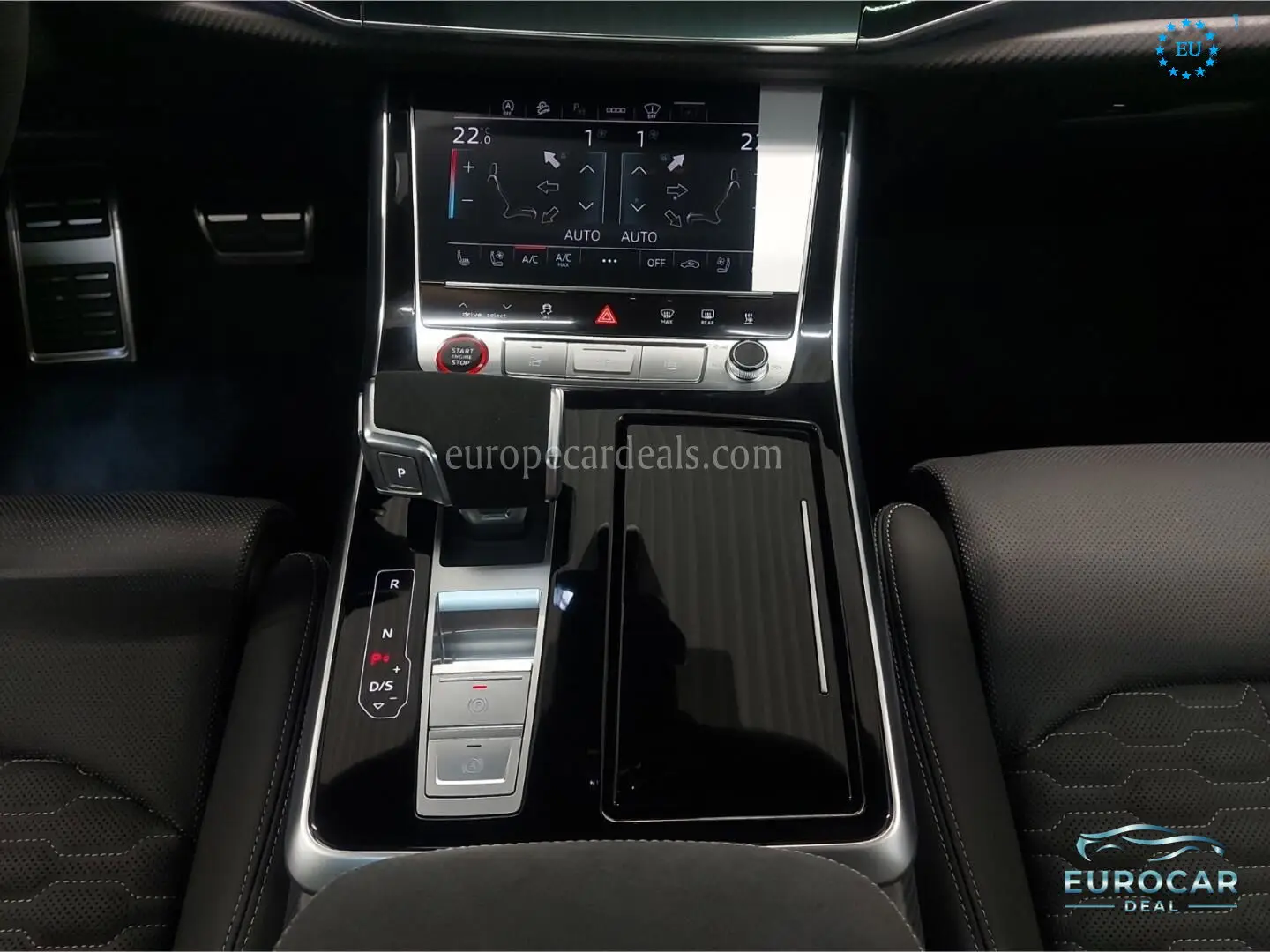 Audi RSQ8