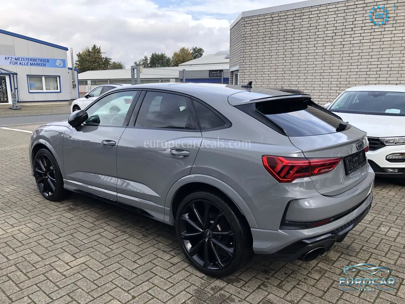 Audi RSQ3