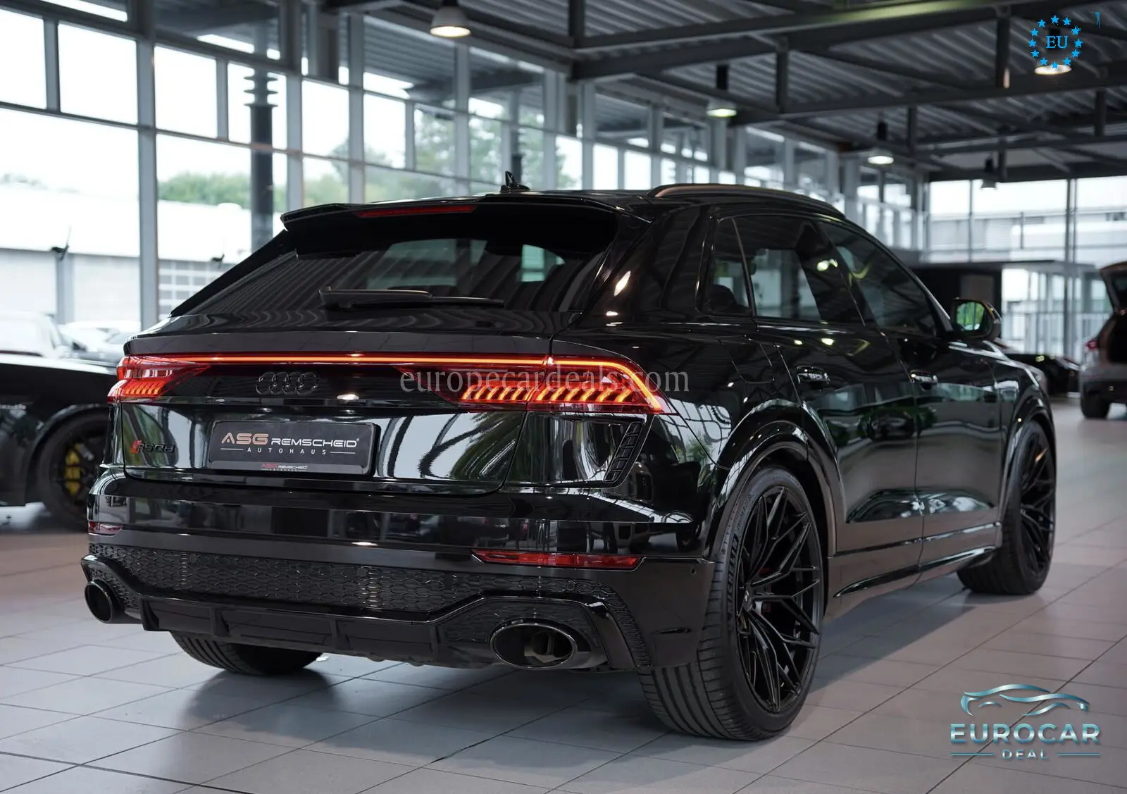 Audi RSQ8
