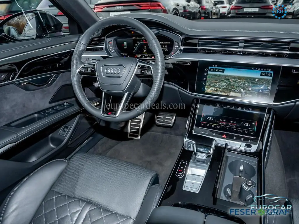 Audi S8