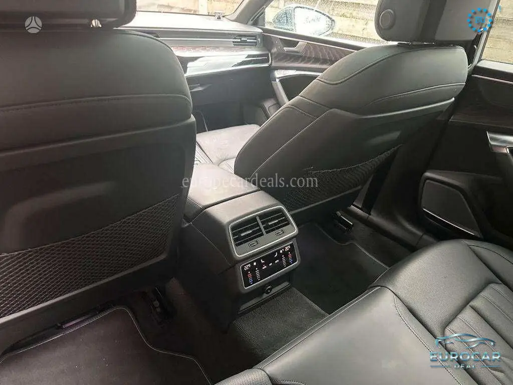 Audi S7