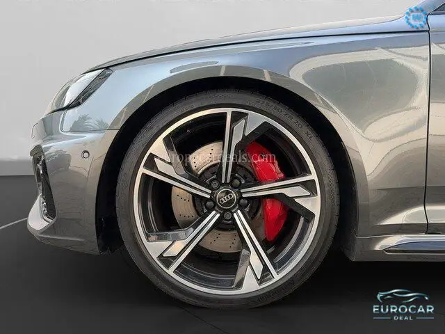Audi RS4