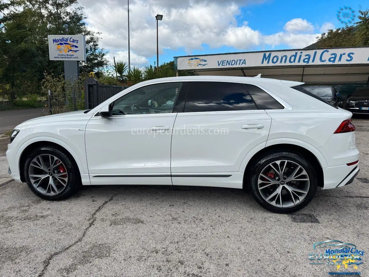 Audi Q8
