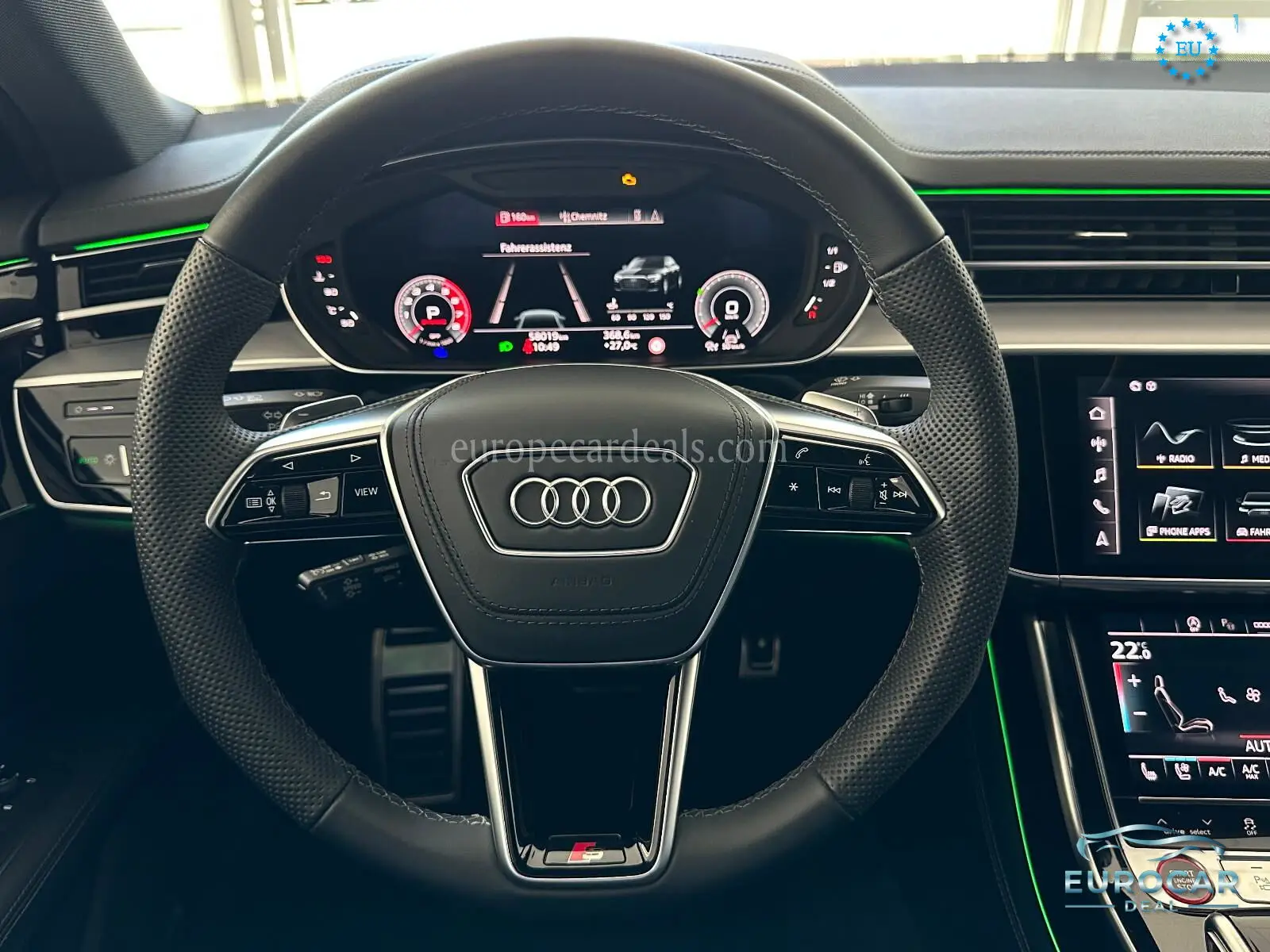 Audi S8