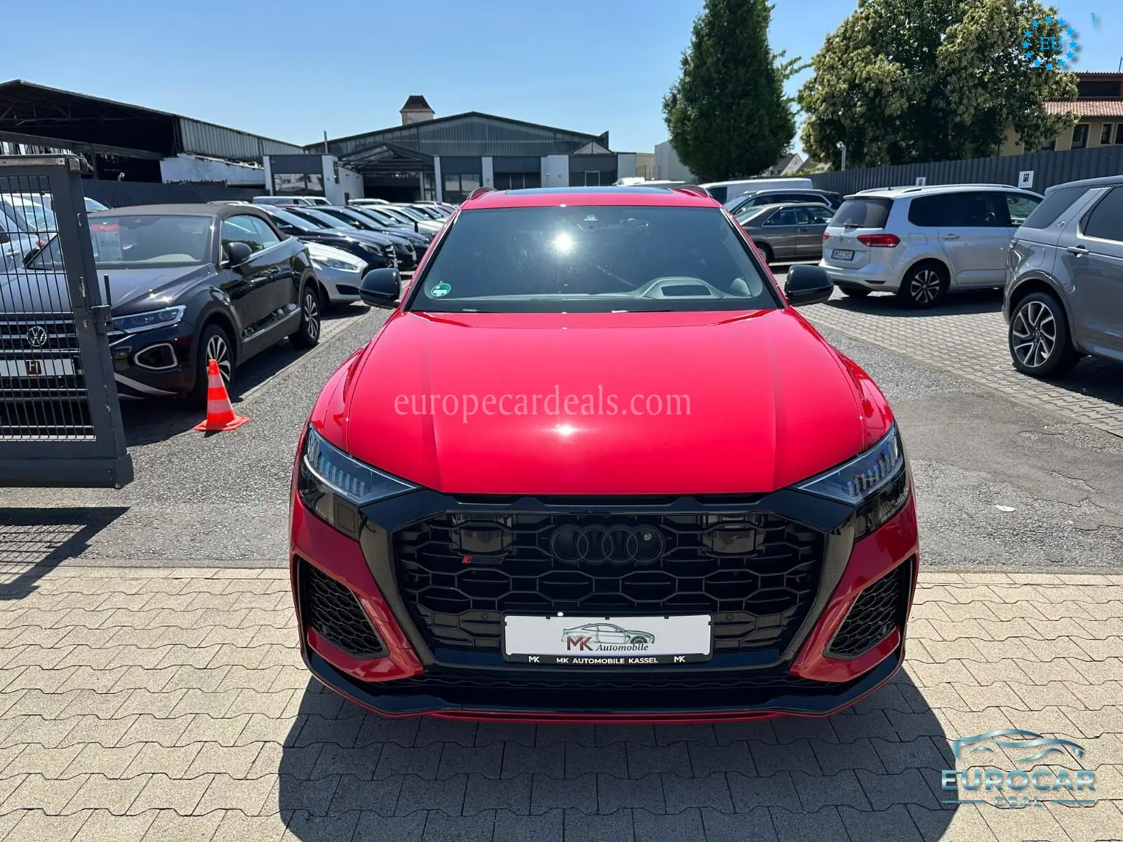 Audi RSQ8