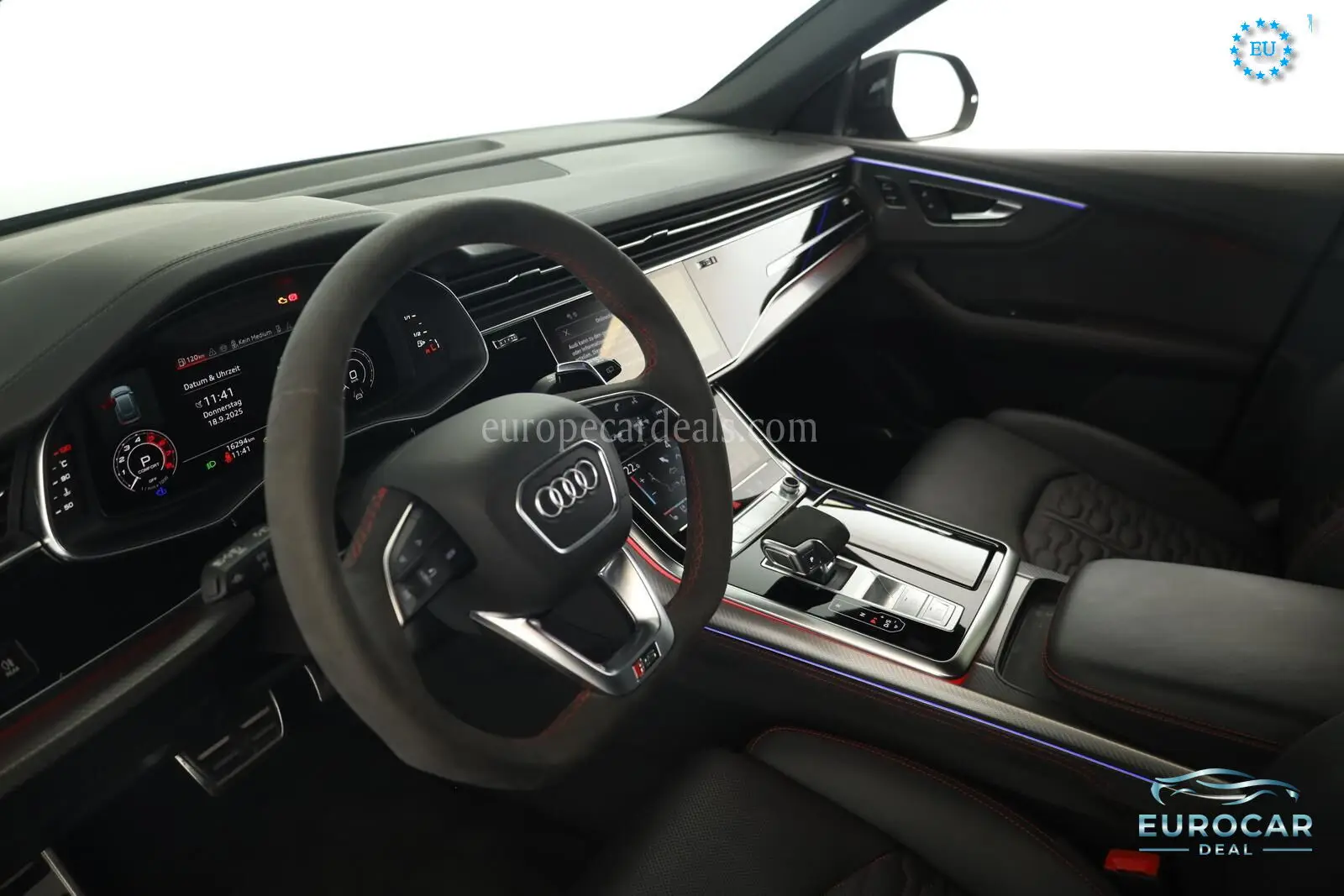 Audi RSQ8