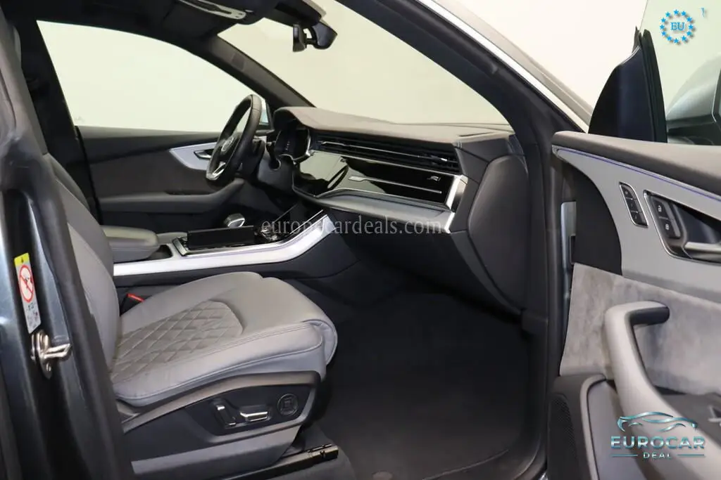 Audi SQ8
